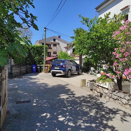 Apartments Kamelija Malinska Zewnętrze zdjęcie