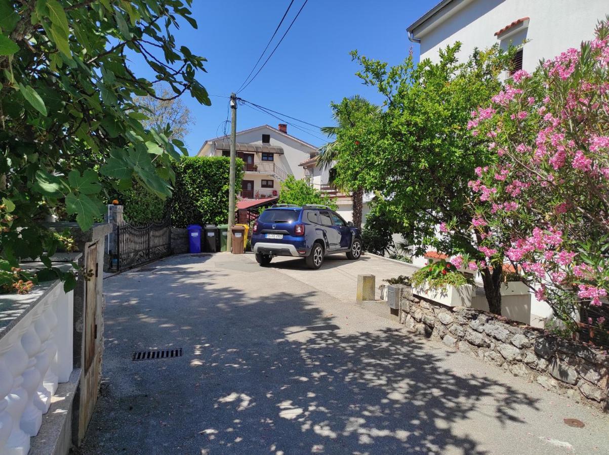 Apartments Kamelija Malinska Zewnętrze zdjęcie