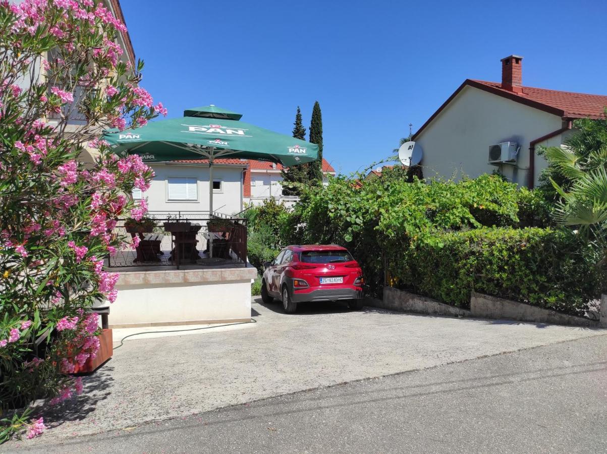 Apartments Kamelija Malinska Zewnętrze zdjęcie