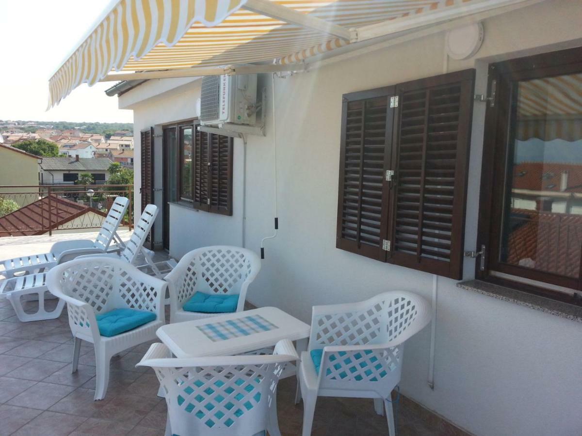Apartments Kamelija Malinska Zewnętrze zdjęcie