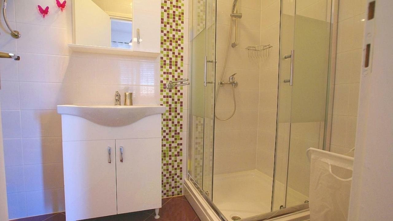 Apartments Kamelija Malinska Zewnętrze zdjęcie