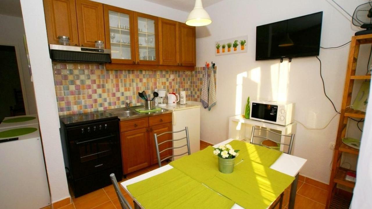 Apartments Kamelija Malinska Zewnętrze zdjęcie