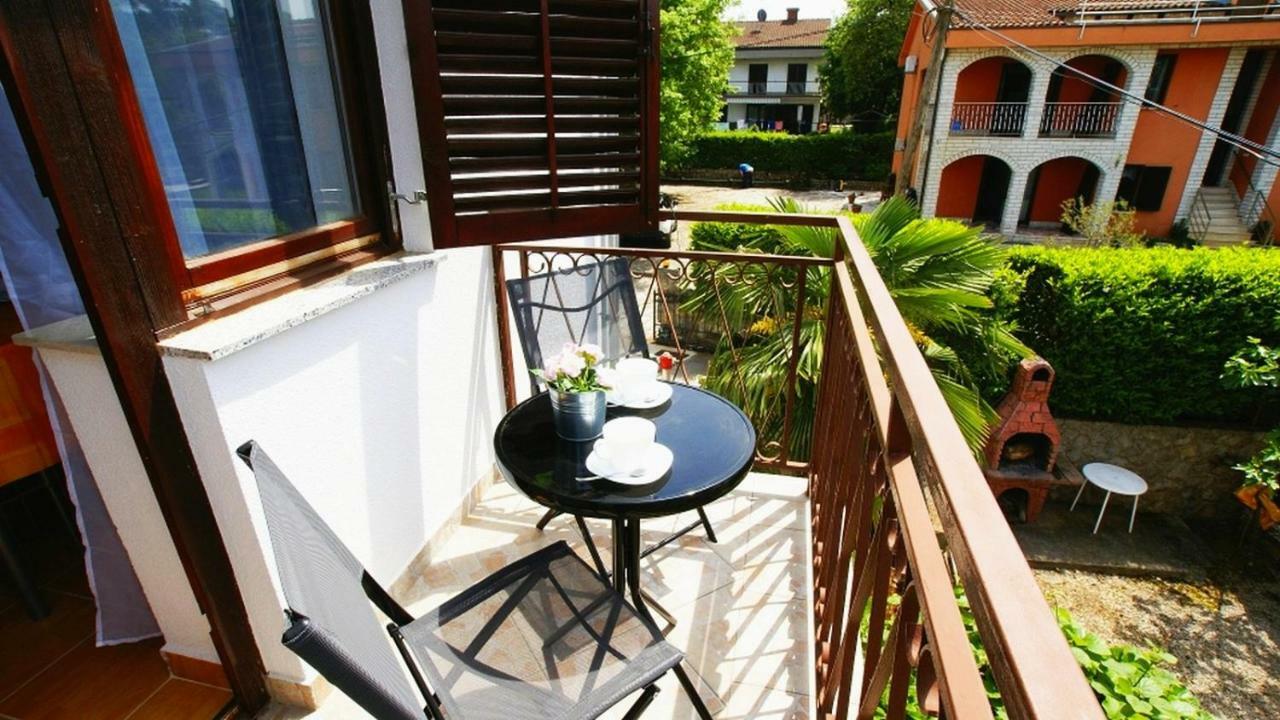 Apartments Kamelija Malinska Zewnętrze zdjęcie